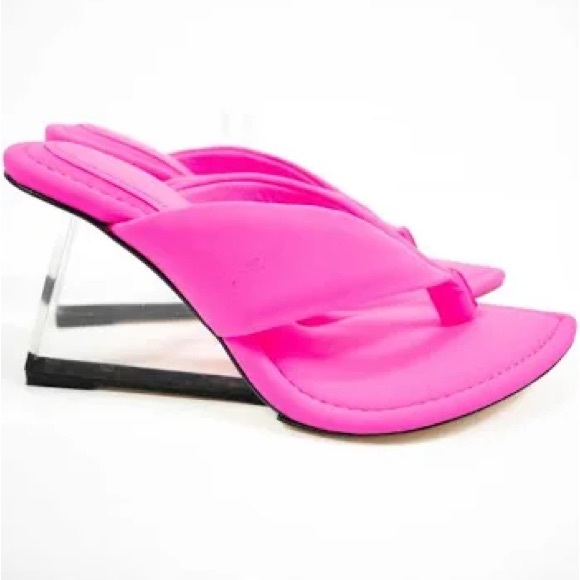 Good American Shoes - NWOT! Good American Clear Wedge Sandals